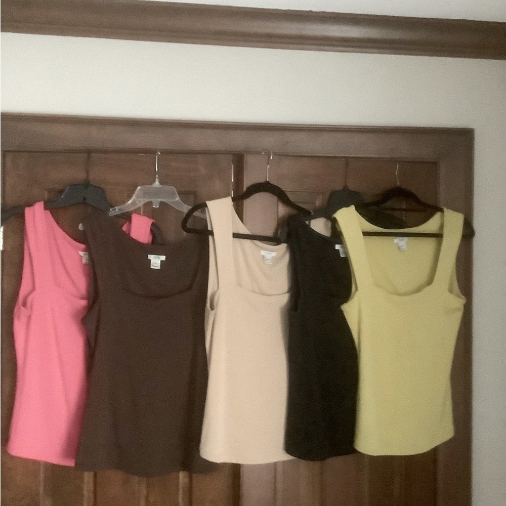 Cache Sleeveless Tank Top Collection